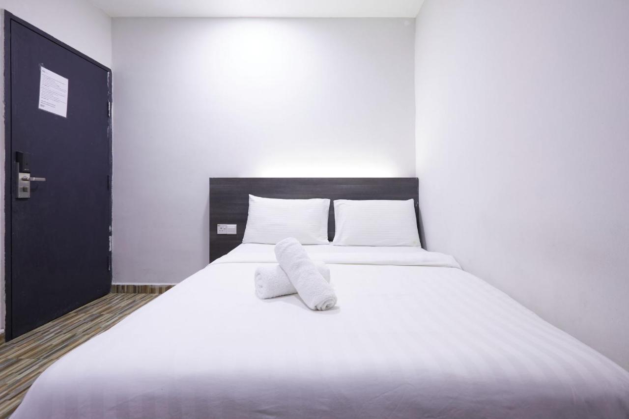 Fast Hotel Idaman Near To Iium Kl Куала-Лумпур Екстер'єр фото
